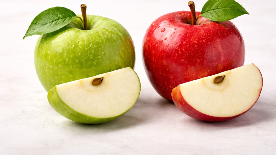 תפוח אדום ותפוח ירוק