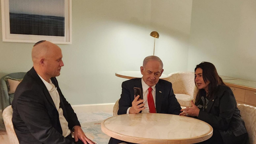 בנימין נתניהו, מירי רגב וארז אסקל משוחחים עם אילון מאסק