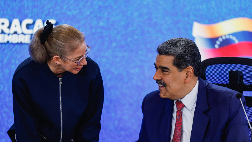 ניקולס מדורו ורעייתו סיליה