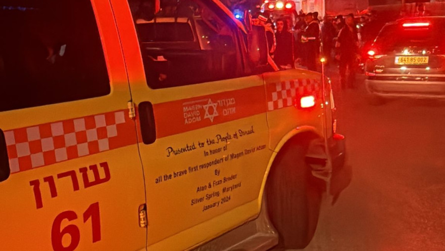 כוחות רפואה ומשטרה בזירה בכפר קרע