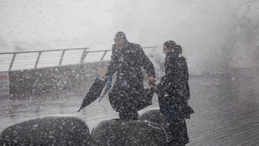 מזג אוויר: רוחות עזות בנמל תל אביב