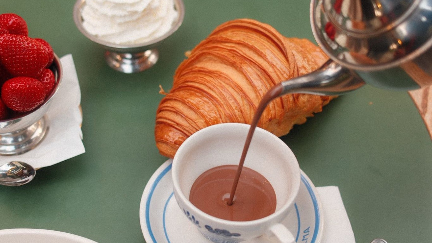 The Chocolate Season שוקו בקפה עלמה