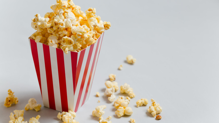 דגן קטן רעש גדול. פופקורן