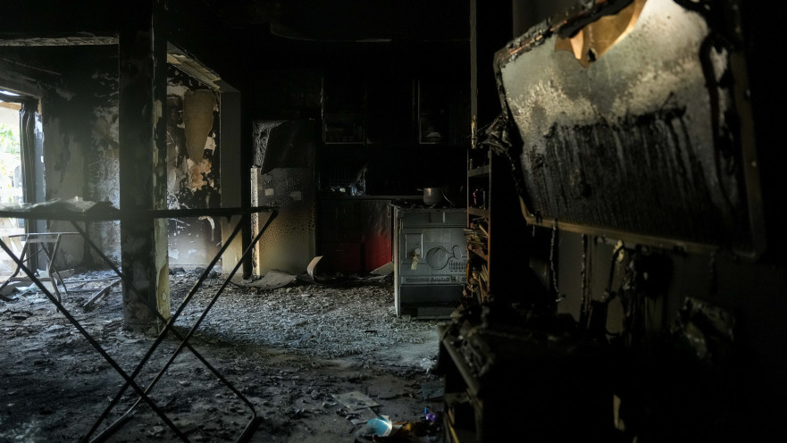 הרס בקיבוץ חולית