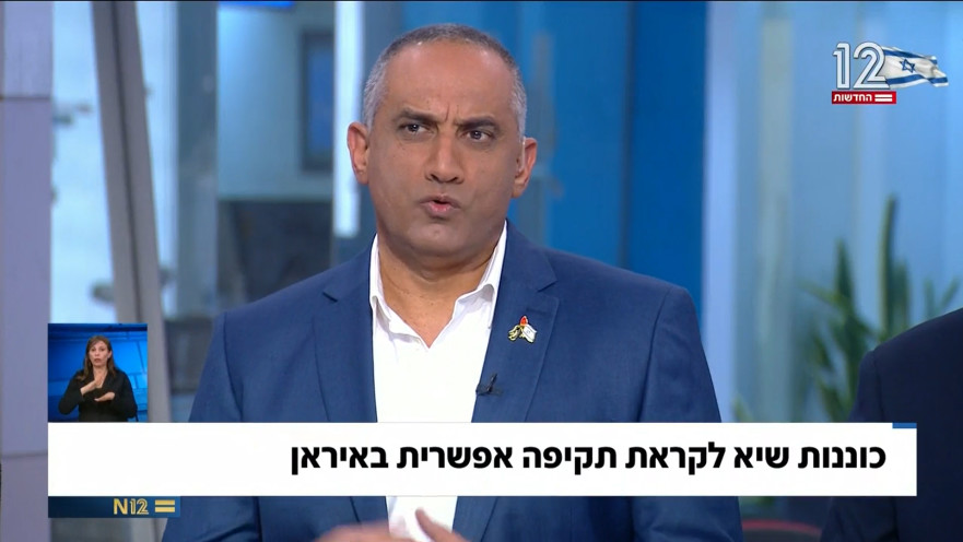 דדי שמחי באולפן שישי של ערוץ 12