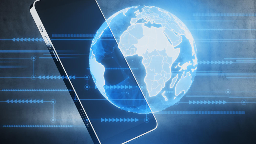 לידיעת הטסים: כך תתנהלו נכון עם הסמארטפון בחו"ל