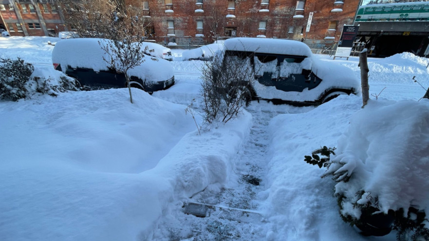 סופת השלגים מכה בקנדה