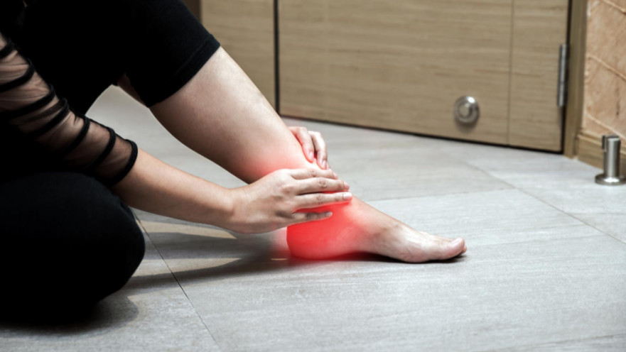 לא רק משככי כאבים: אפוסתרפיה כטיפול מרכזי בכאבי מפרקים