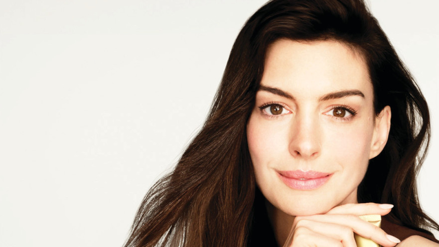 סרום רטינול לקמטים עמוקים וכתמי גיל, המיועד לנשים מגיל 