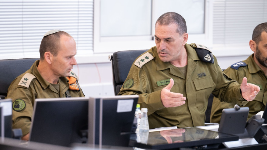 הרמטכ"ל אייל זמיר ומפקד פיקוד העורף שי קלפר