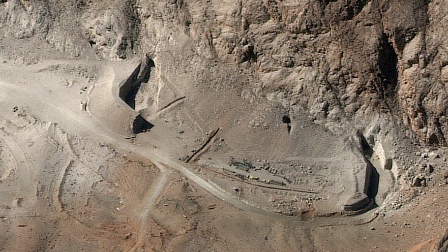 מנהרה הרוסה במתחם הטילים באיספהאן