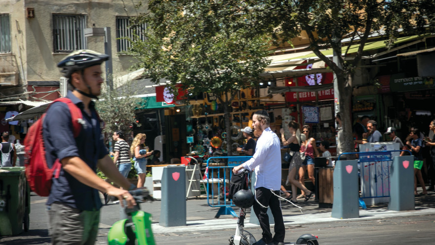 רחוב בתל אביב, 7.8.23, צילום ארכיון