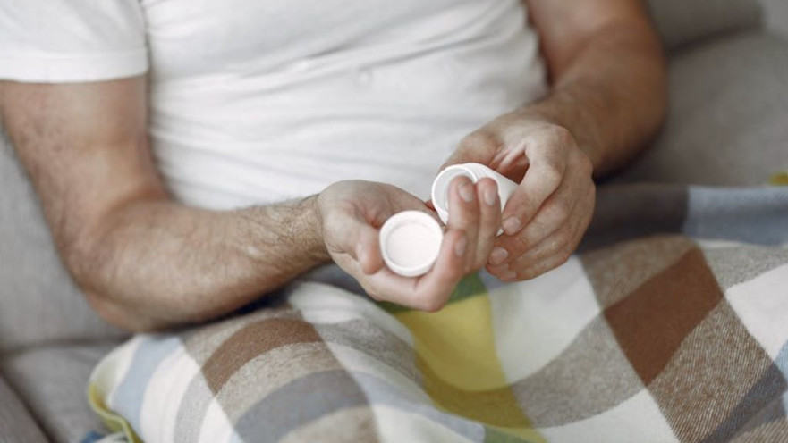 אל תסתפקו בכיבוי שריפות: למה תרופות להפחתת חומציות הקיבה הן פתרון חלקי בלבד לצרבת?