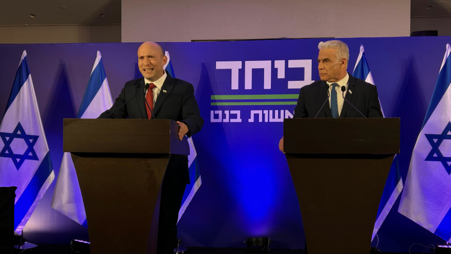 יאיר לפיד ונפתלי בנט מכריזים על איחוד 2026