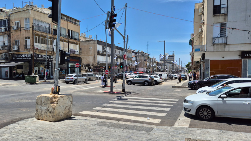 רחוב סוקולוב בחולון, מבט מפינת רחוב קראוזה