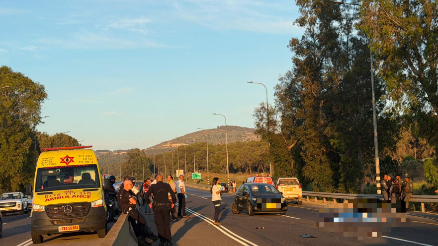 זירת התאונה בכביש 77 בסמוך למחלף בית רימון