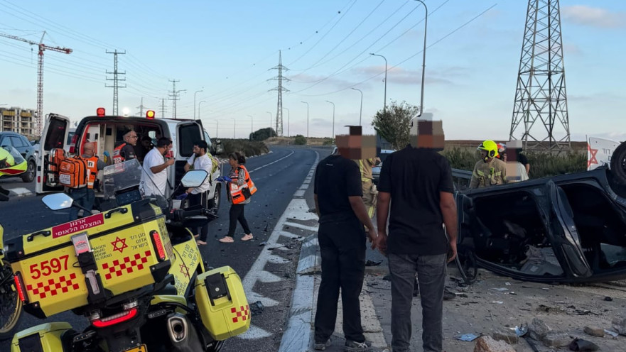 תאונה סמוך לרחובות