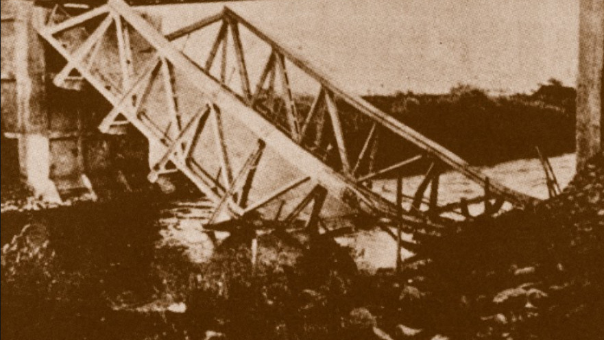 גשר שיח' חוסיין שקרס לתוך הירדן 1946