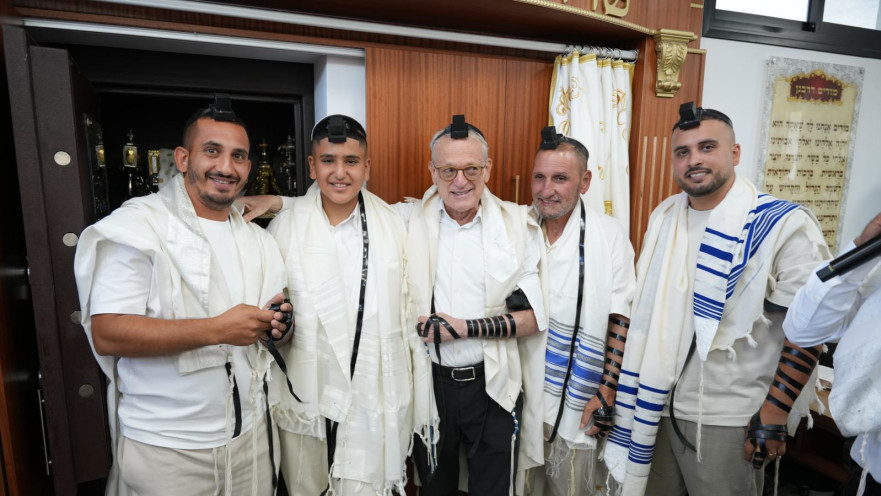 מהעלייה לתורה