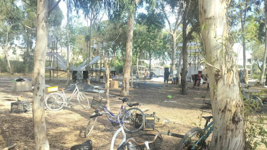 זירת האירוע במהלך פעולה של תנועת נוער במועצה אזורית חוף הכרמל