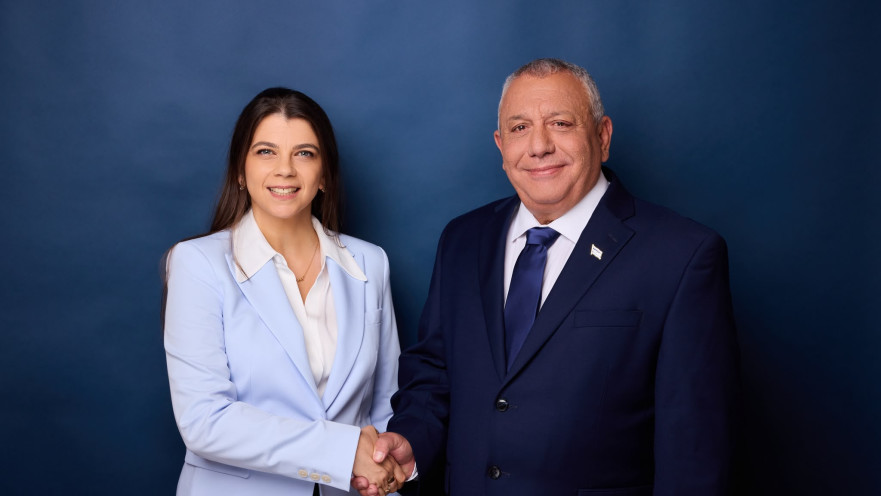 אלקס ריף, מצטרפת למפלגת ישר! בראשות גדי איזנקוט