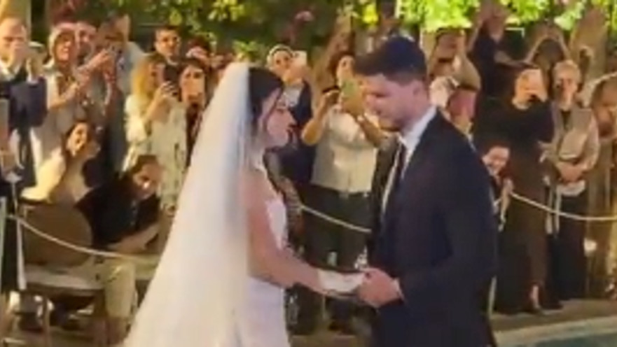 סשה טרופנוב וספיר כהן נישאים