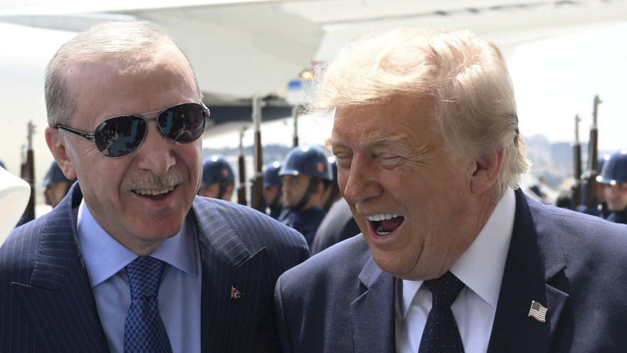 רג'פ טאיפ ארדואן ודונלד טראמפ בנמל התעופה באנקרה