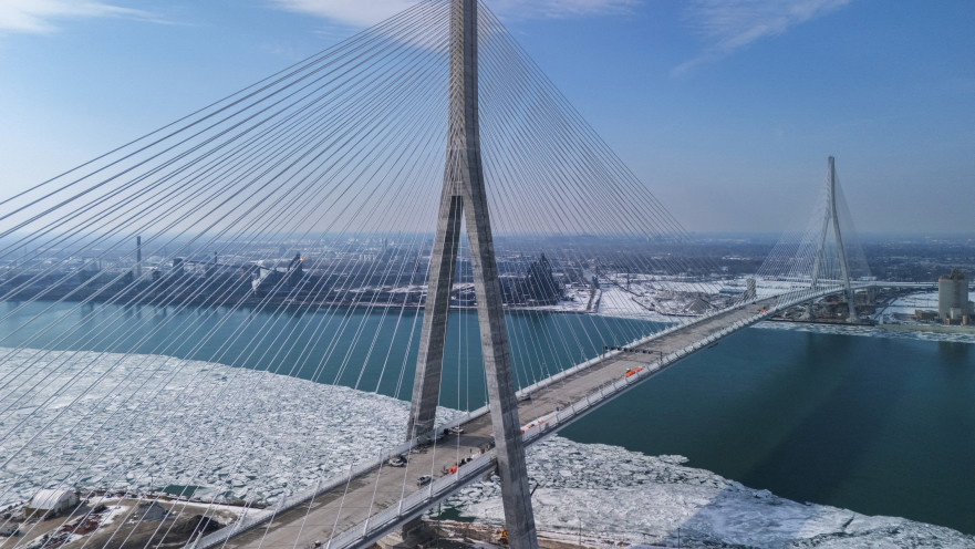 הגשר הענק בין ארה"ב לקנדה - gordie howe bridge 