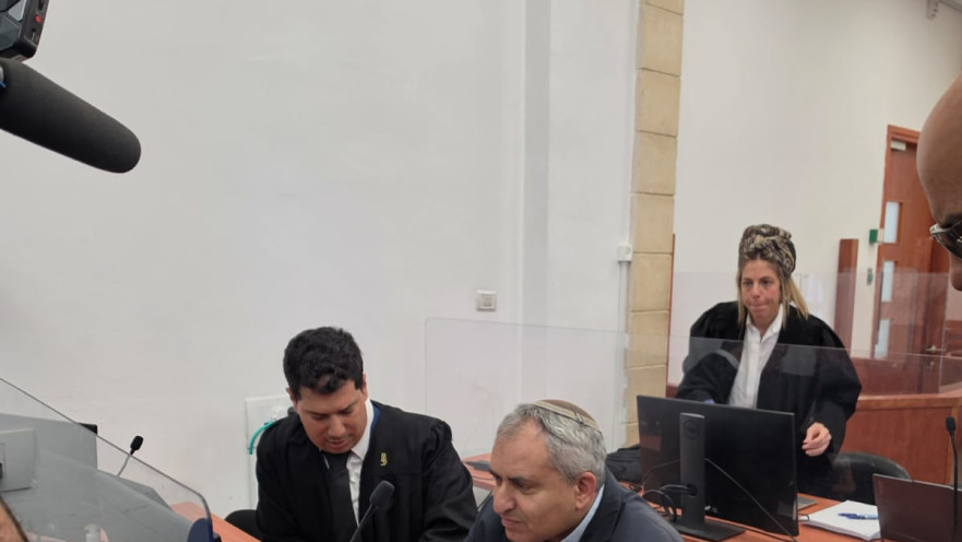 זאב אלקין בבית המשפט