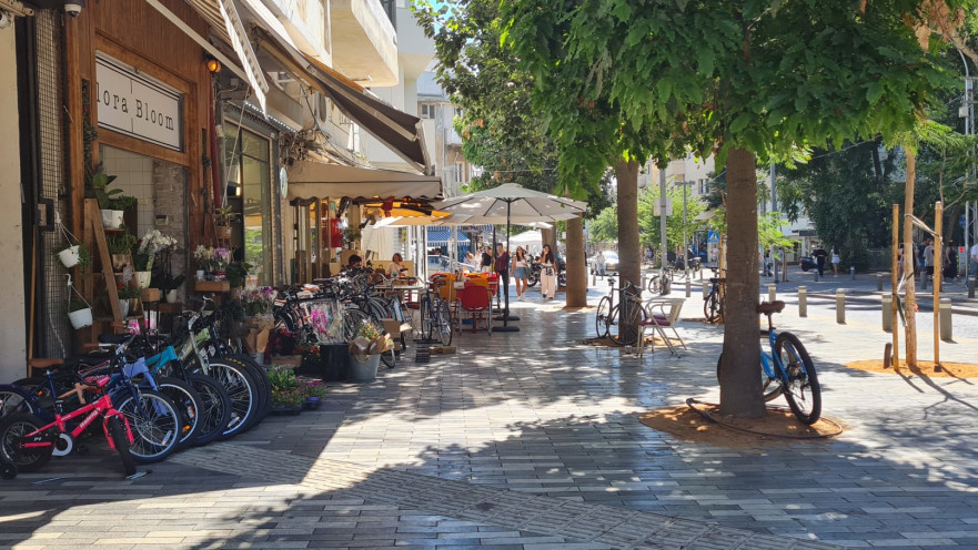 רחוב קינג ג'ורג' לאחר עבודות התשתית