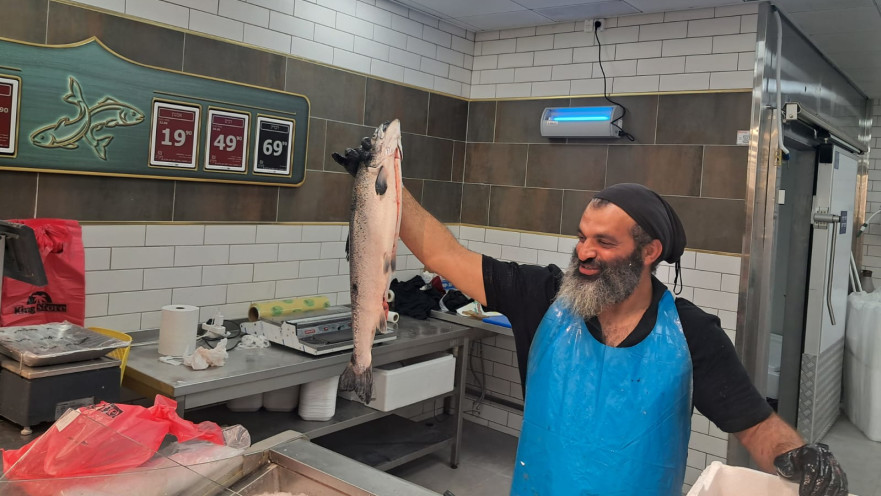 קינג סטור בראש העין