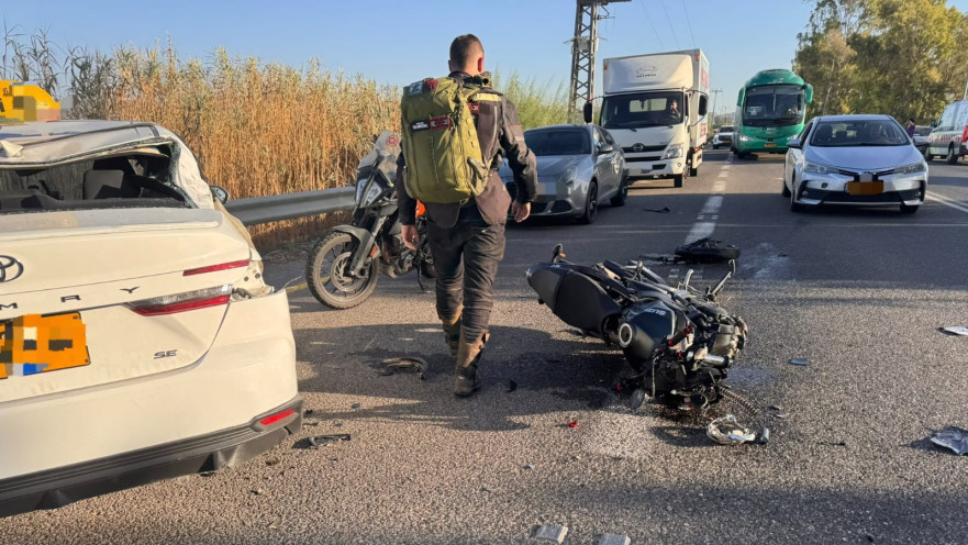 זירת התאונה בכביש 780 בסמוך לקריית אתא