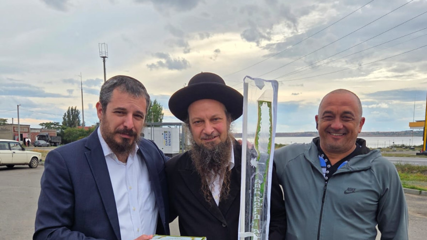 שליח חב״ד ביקר את הישראלי שגויס לצבא אוקראינה