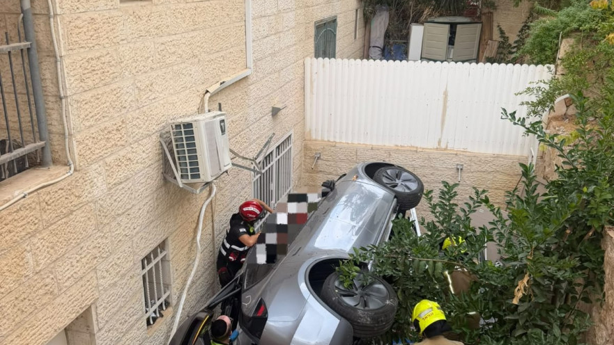 הרכב שהתדרדר
