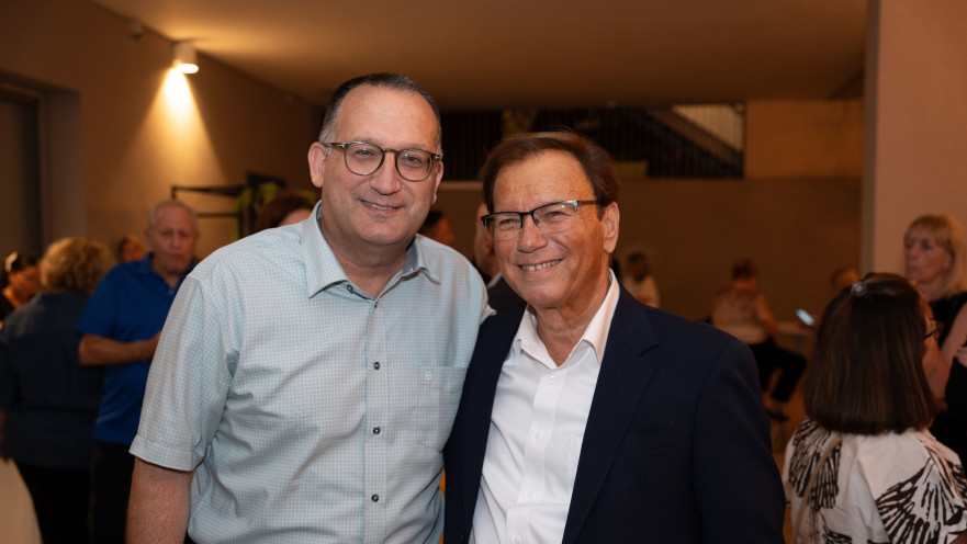 שטנצלר וקוניק
