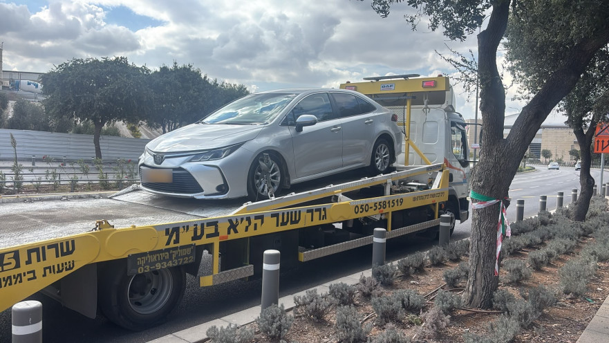 המשטרה עצרה בן 16 שנתפס נוהג בירושלים ללא רישיון