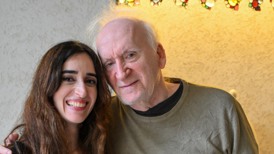 עמוס ואביגיל קולק