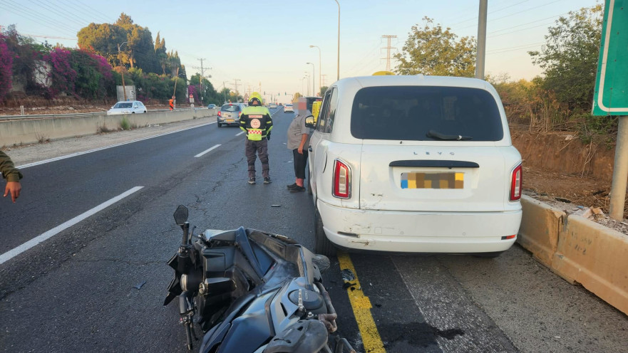 זירת התאונה סמוך לצומת רחובות מזרח