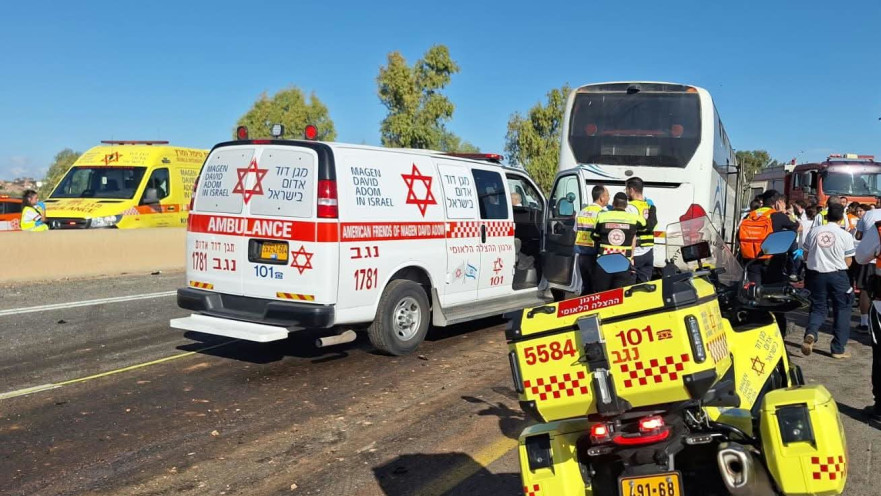 תאונת הדרכים בכביש 25 בין אוטובוס לטרקטורון