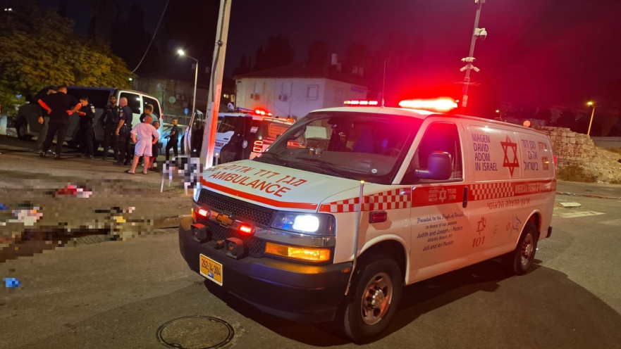 צוותי מד"א בזירת אירוע האלימות ברמלה