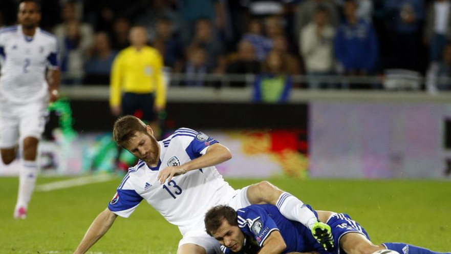 שרן ייני במדי נבחרת ישראל