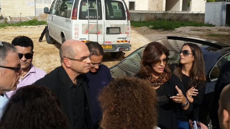 איציק ברוורמן בזירת אירוע האונס