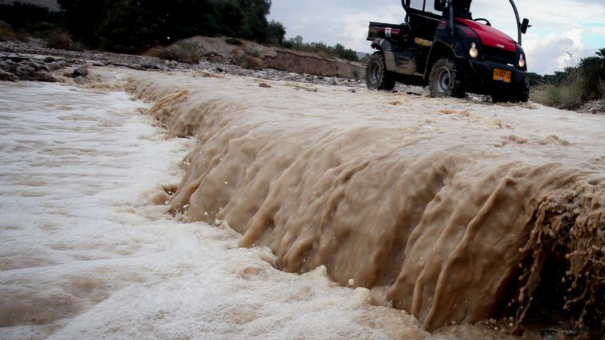 שיטפון בנחל עוג