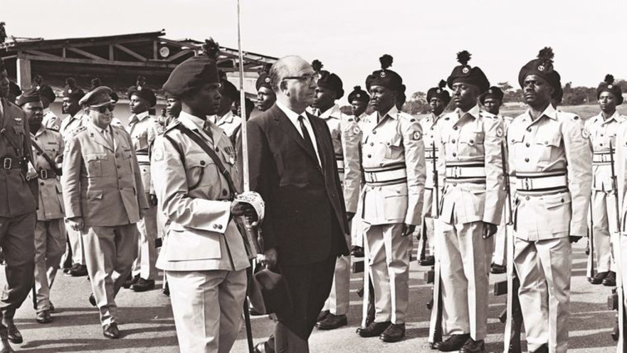 "מתיחויות חברתיות גבוהות וקונפליקטים חריפים בקרב המשלחת". אשכול בביקור באוגנדה