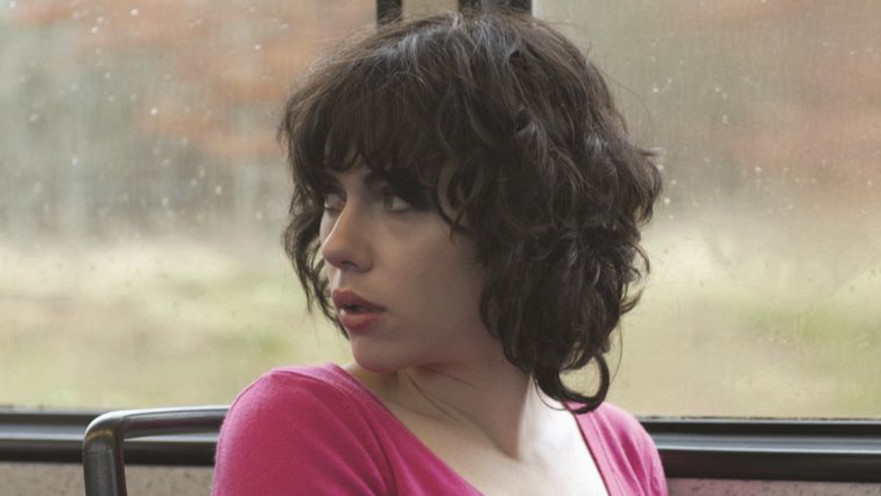 אישה יפה מאד. סקרלט ג'והנסון