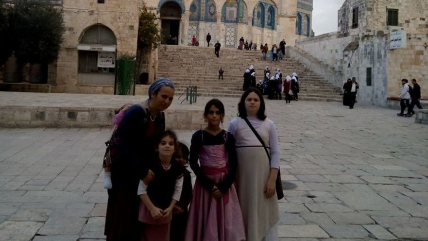 איילה שפירא ומשפחתה