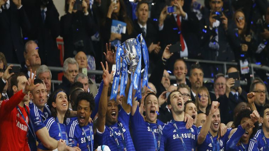 צ'לסי חוגגת