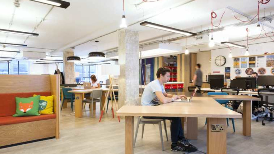 חלל העבודה של Central Working