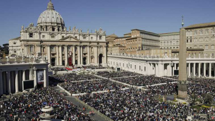 כיכר סן פטרוס בוותיקן