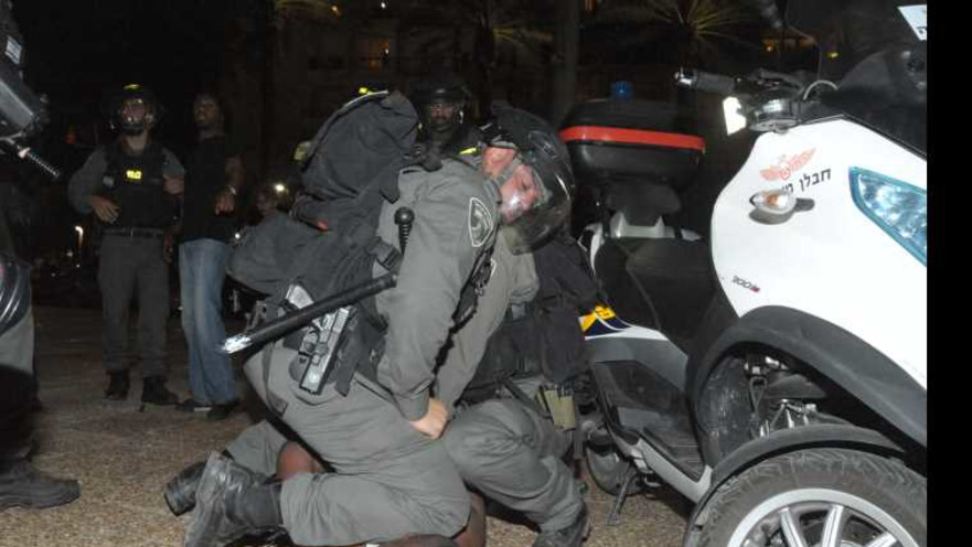 עימותים בתל אביב